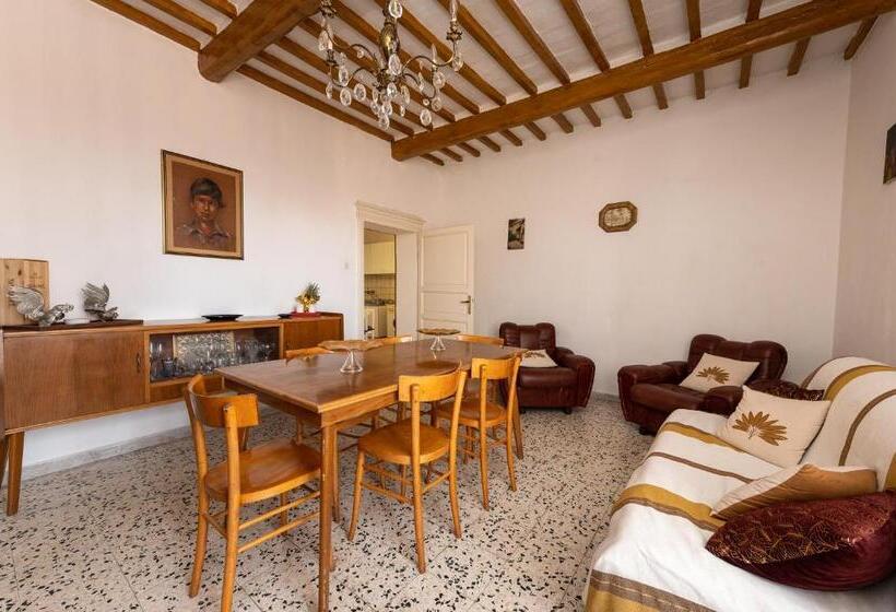 مبيت وإفطار [duomo Centro Storico] Casa Tipica Centro Storico