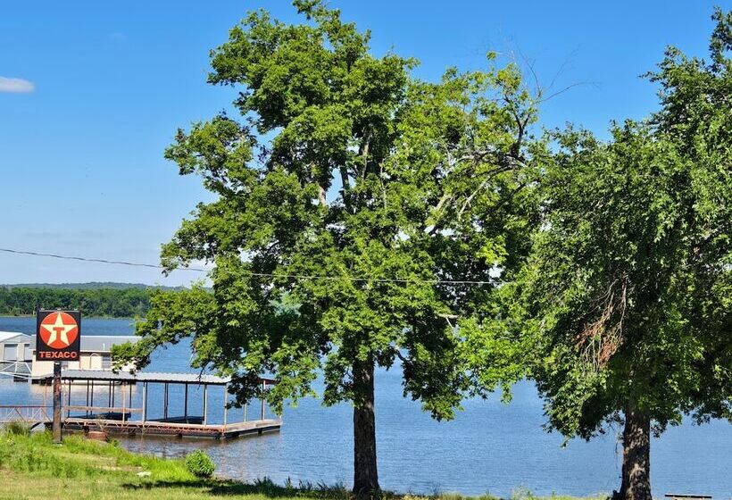 Отель Lake Hudson Inn