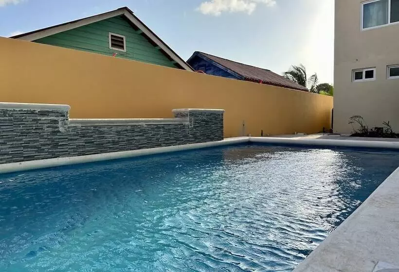 ホテル Oneiro Suites With Sea View