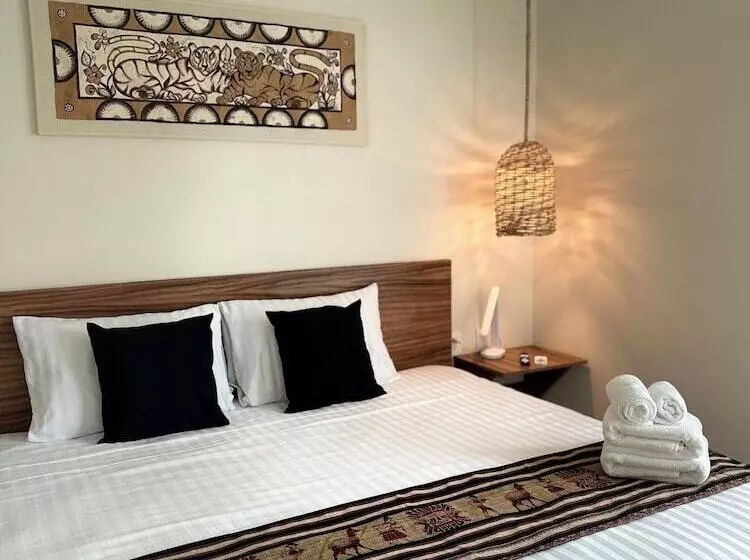 ホテル Oneiro Suites With Sea View
