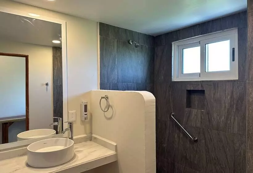 ホテル Oneiro Suites With Sea View
