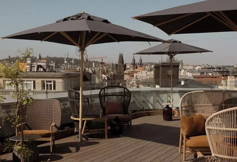 هتل The Cloud One Prague
