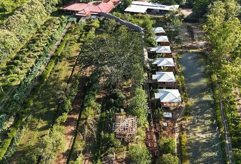 Hotelli Tropical Magnolia