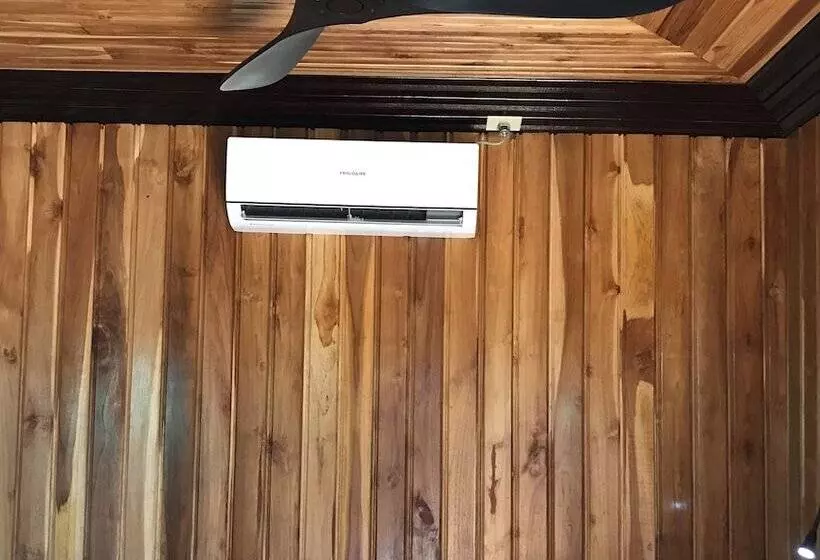 Hotelli Tropical Magnolia