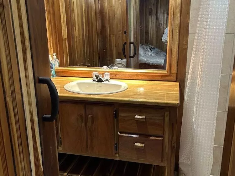 Hotelli Tropical Magnolia