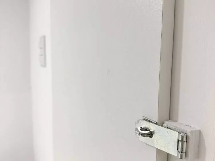 پانسیون Sjo Oasis Hostel