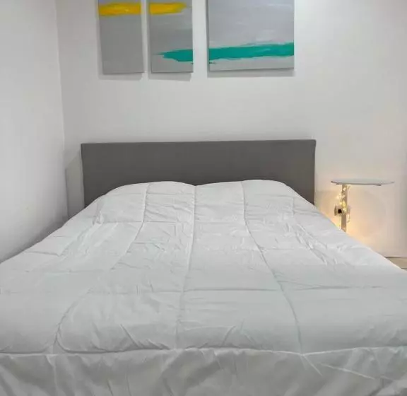 پانسیون Sjo Oasis Hostel