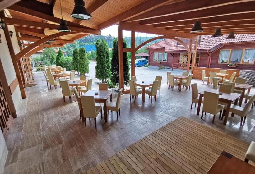 تختخواب و صبحانه Rákóczi Center