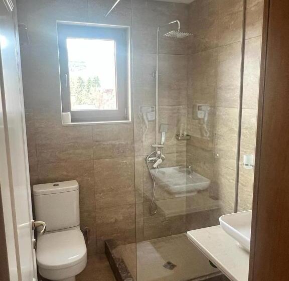 هتل Bacelli Voskopoje