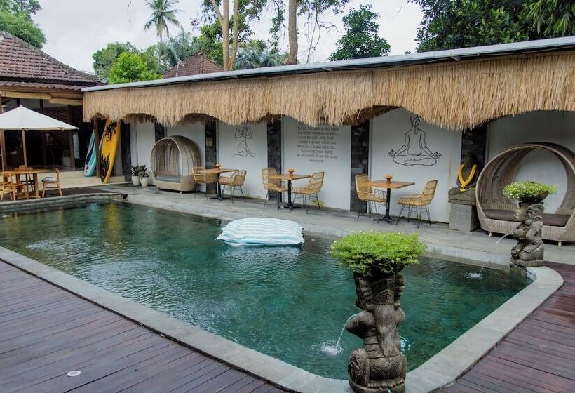 ホテル Tattva Ubud Retreat & Wellness