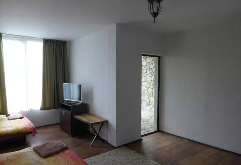 Majatalo Karadzhovata Kashta