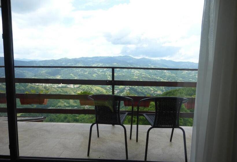 פנסיון Karadzhovata Kashta