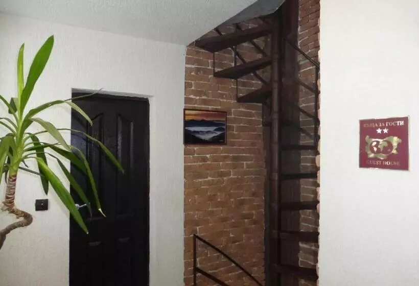 Majatalo Karadzhovata Kashta