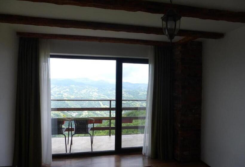 פנסיון Karadzhovata Kashta