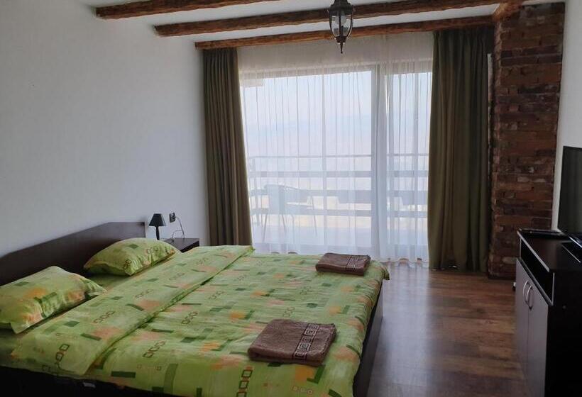 פנסיון Karadzhovata Kashta