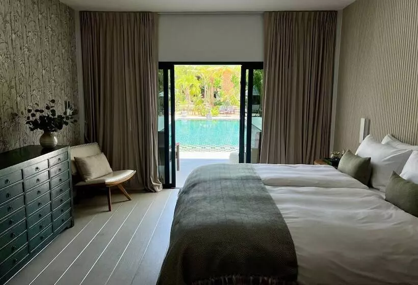 Hotelli Moorea Boutique Resort Samui