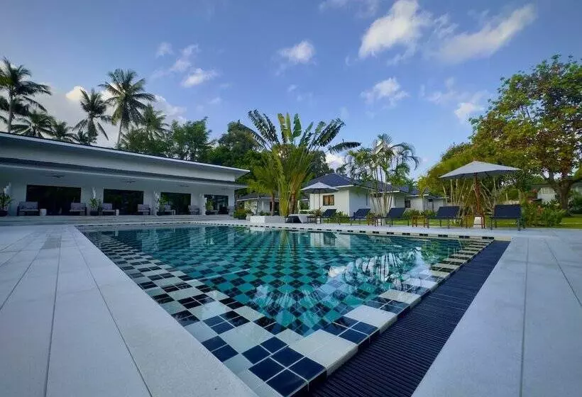 Hotelli Moorea Boutique Resort Samui