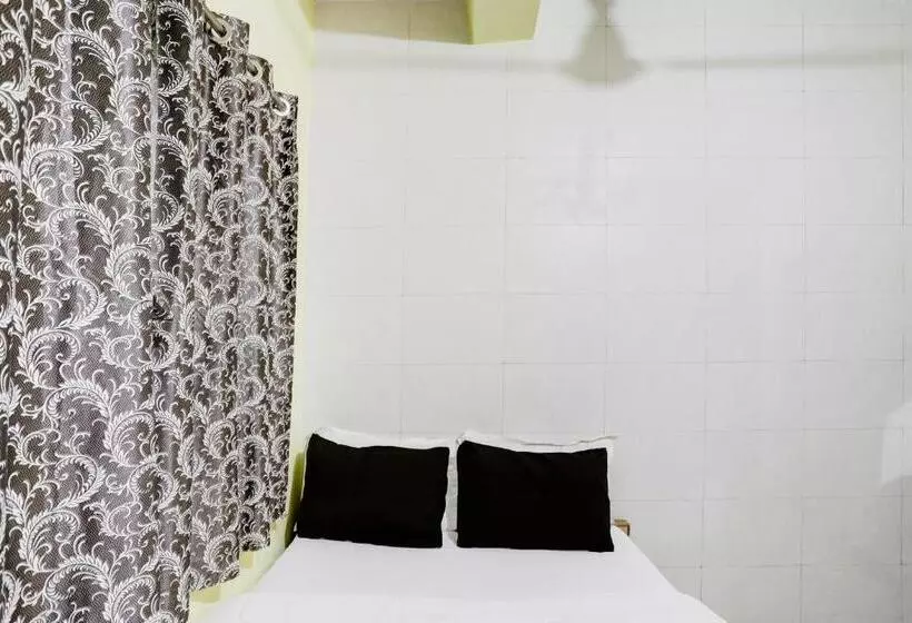 ホテル Sai Palace Lodging