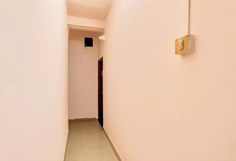 ホテル Sai Palace Lodging