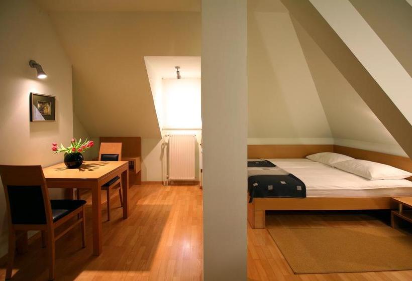 تختخواب و صبحانه Apartments Boltez