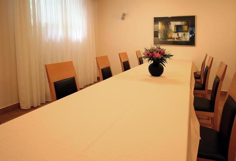 تختخواب و صبحانه Apartments Boltez