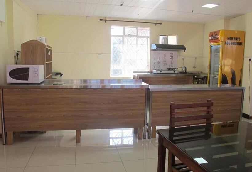 تختخواب و صبحانه Auberge Le Rajah