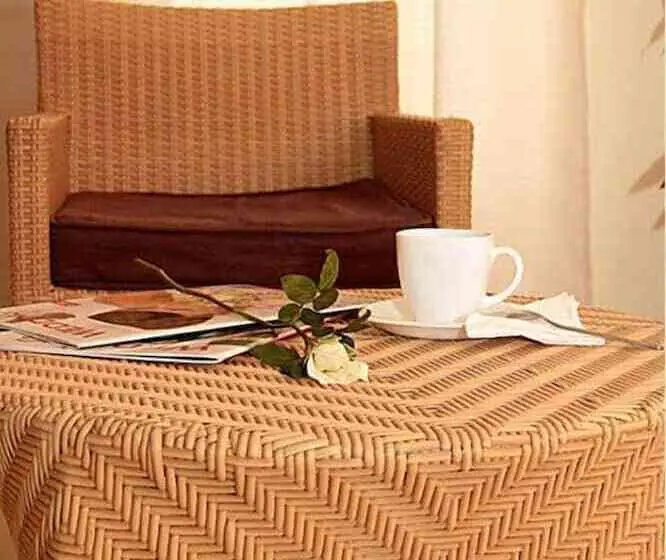 تختخواب و صبحانه Auberge Le Rajah