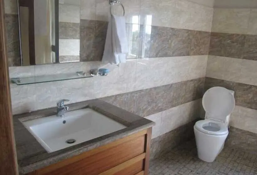 تختخواب و صبحانه Auberge Le Rajah