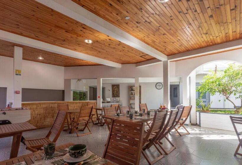 تختخواب و صبحانه Le Paille En Queue Résidence Touristique