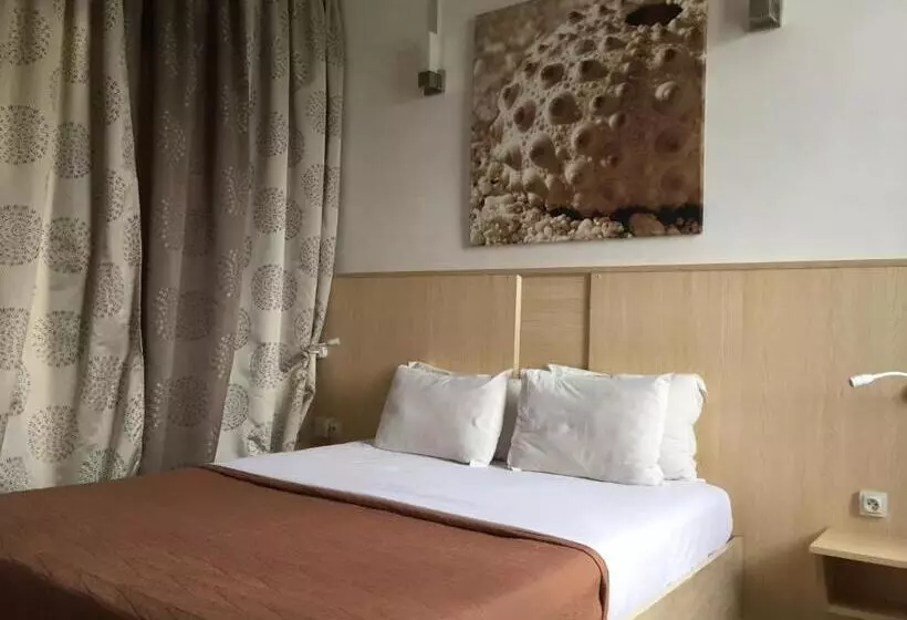 تختخواب و صبحانه Villa Alizee