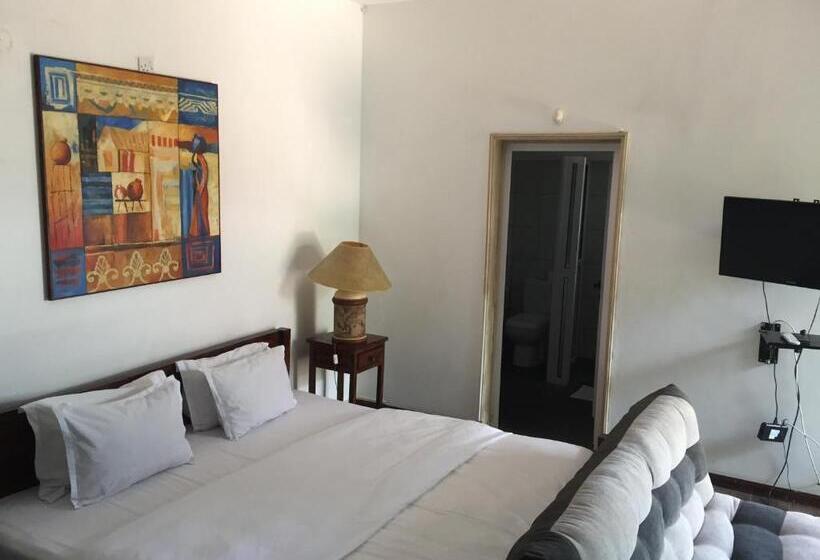 تختخواب و صبحانه Villa Alizee