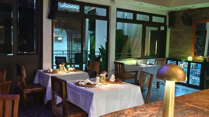تختخواب و صبحانه Villa Alizee