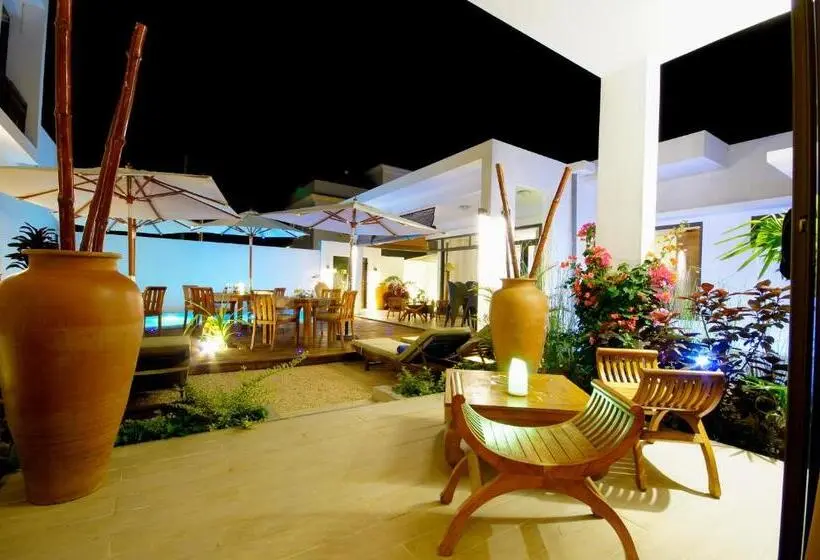 تختخواب و صبحانه Villa Alizee