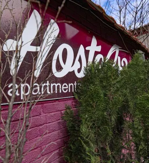Hostel 42