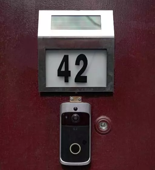 Hostel 42