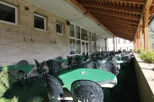 Hotelli Atrium