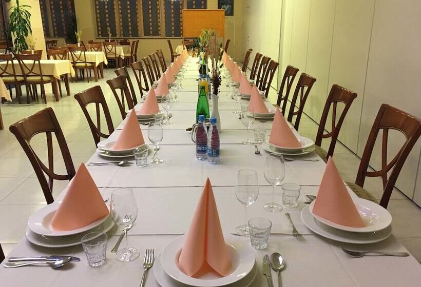 هتل Galaksija Trebnje   Free Sauna Included