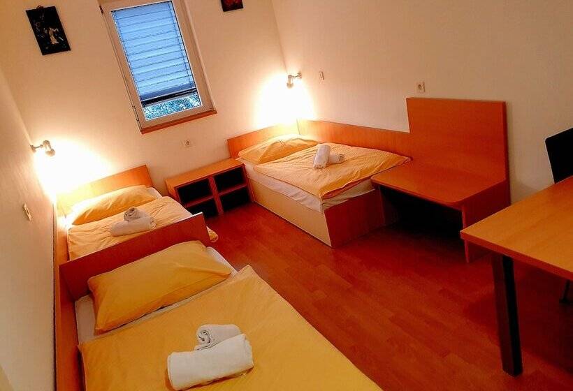 هتل Galaksija Trebnje   Free Sauna Included