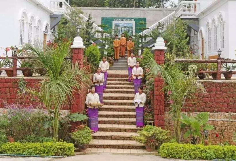 هتل Green Haven