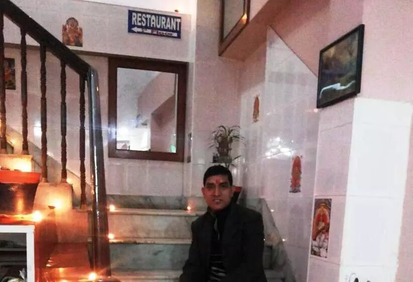 هتل Mandakini