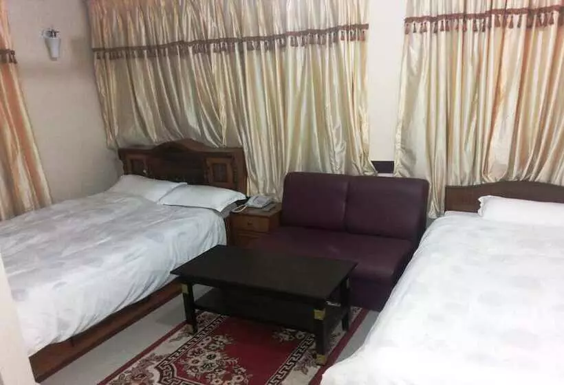 هتل Mandakini