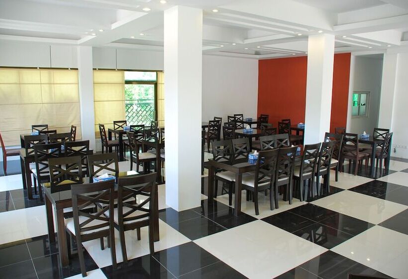 Hotelli Platinum Tamwe