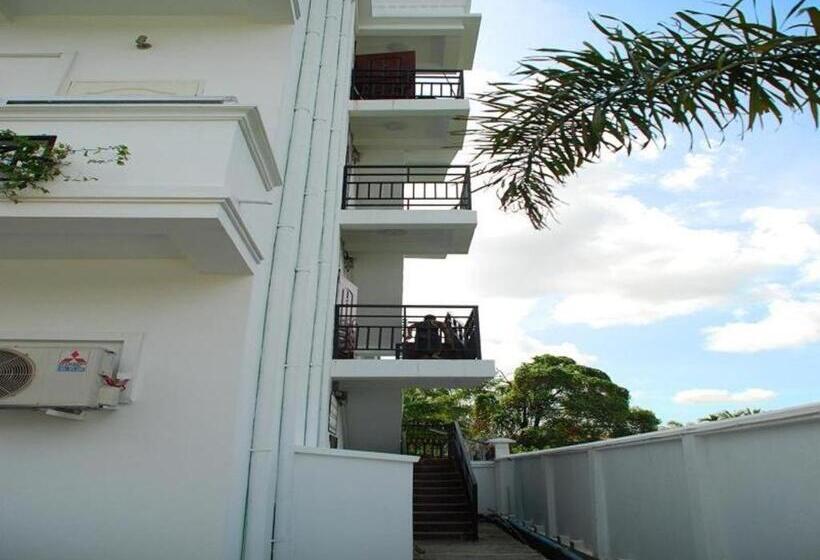 Hotelli Platinum Tamwe