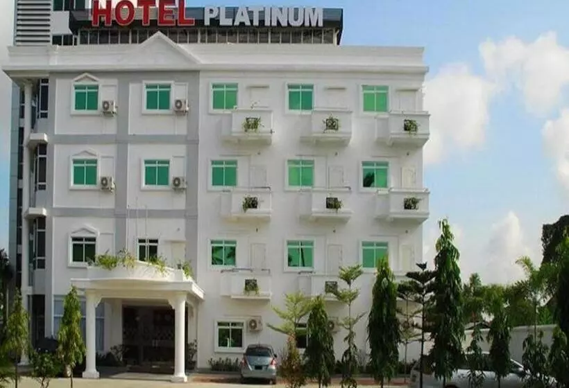 هتل Platinum Tamwe