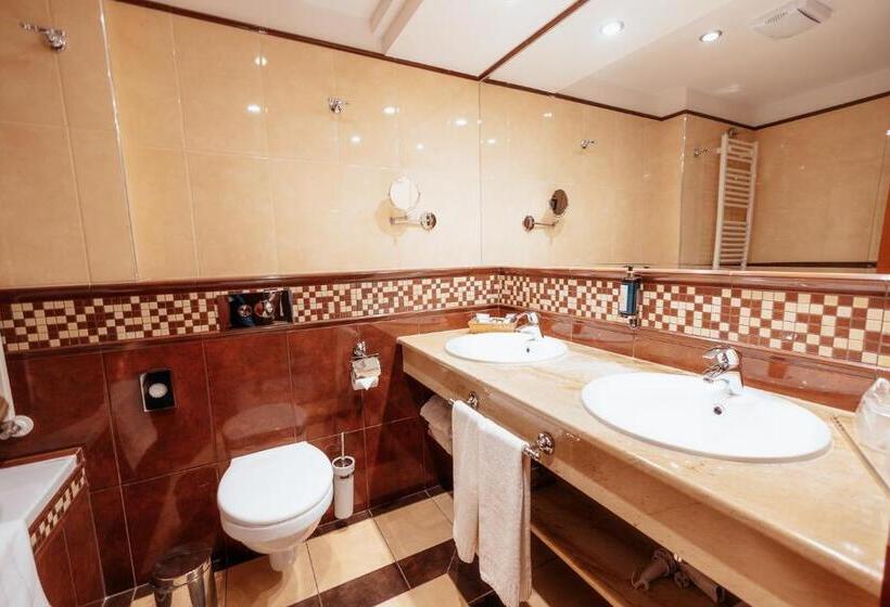 בית מלון כפרי Residence