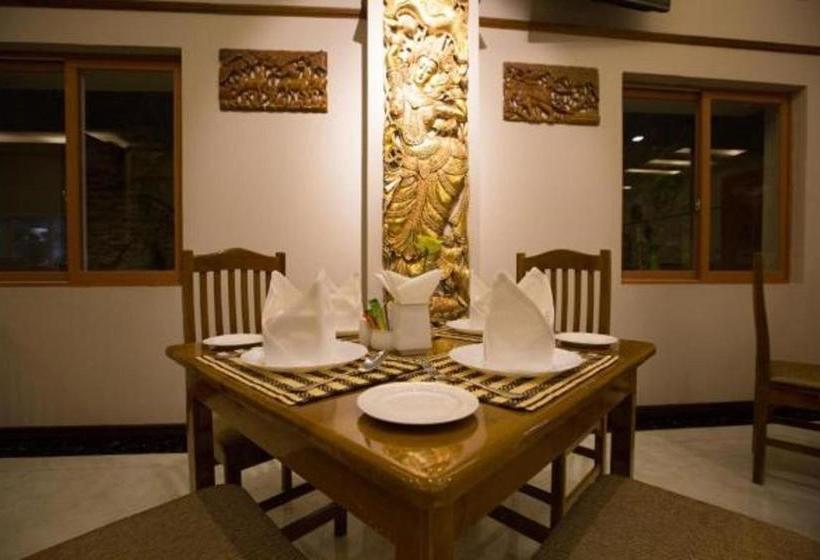 هتل Royal Golden 9 Miles