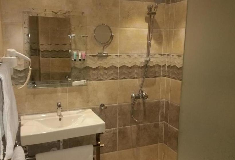 فندق Shamaat Jeddah