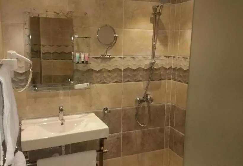 هتل Shamaat Jeddah