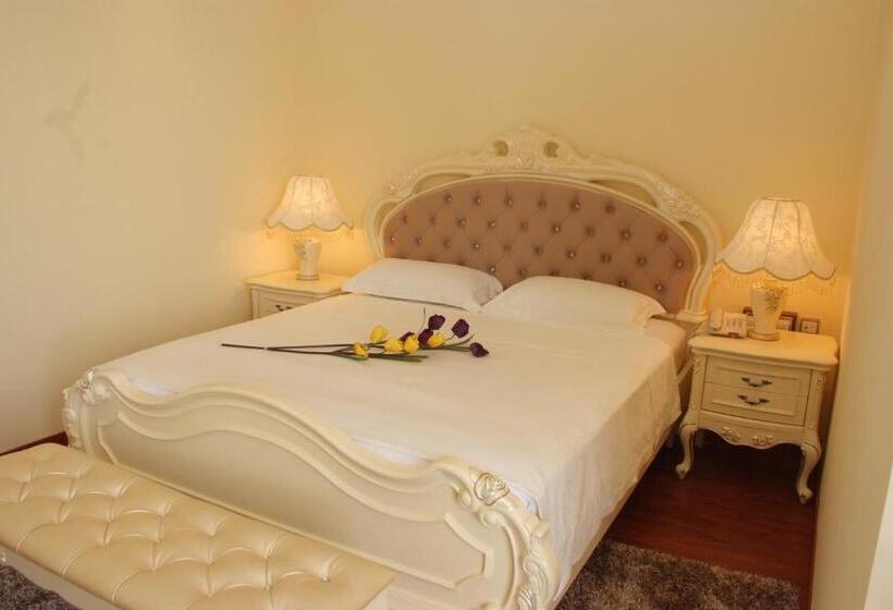 Hotel Victoria Beach