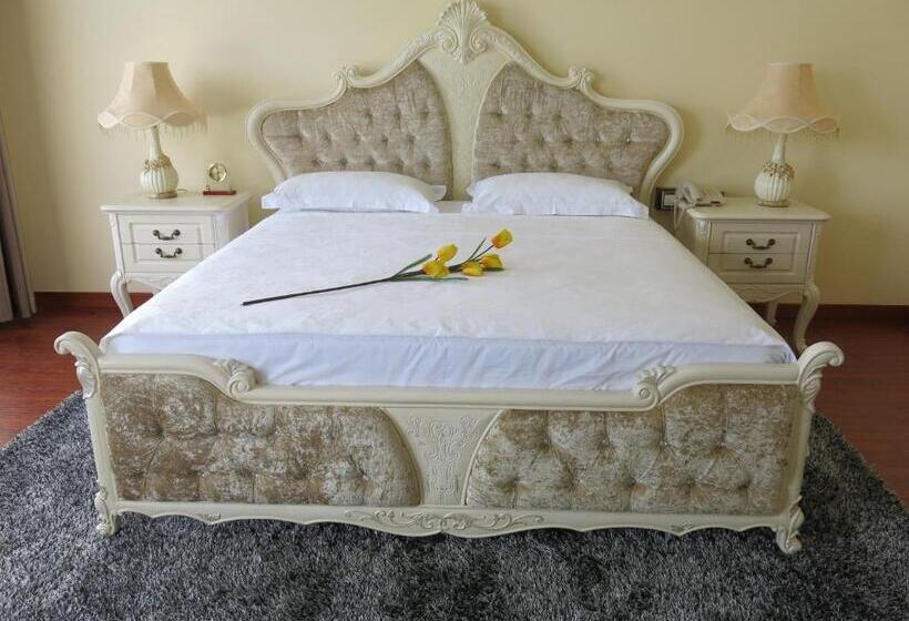 Hotel Victoria Beach